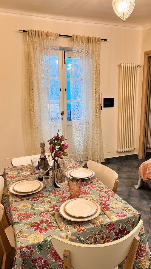 Al Bicerin Apartment, In Historical Center Of Turyn Zewnętrze zdjęcie