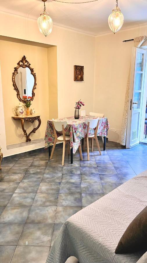 Al Bicerin Apartment, In Historical Center Of Turyn Zewnętrze zdjęcie